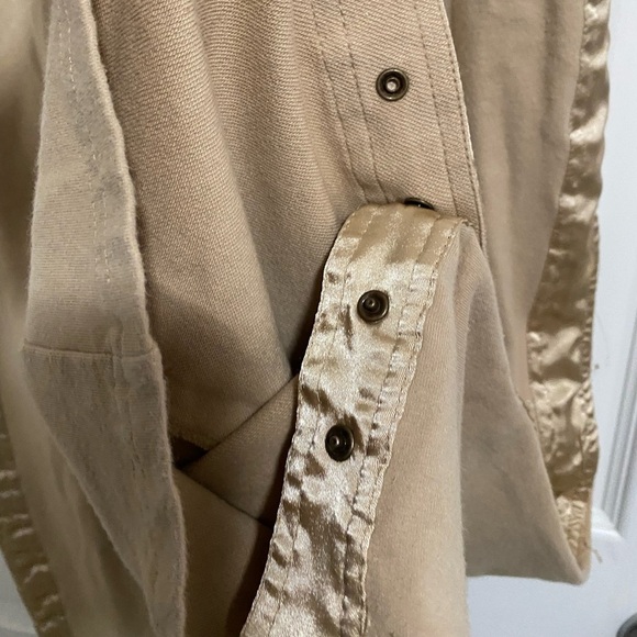 TeeCo Draw String Tan Sweat pants with side buttons on leg - Picture 6 of 7